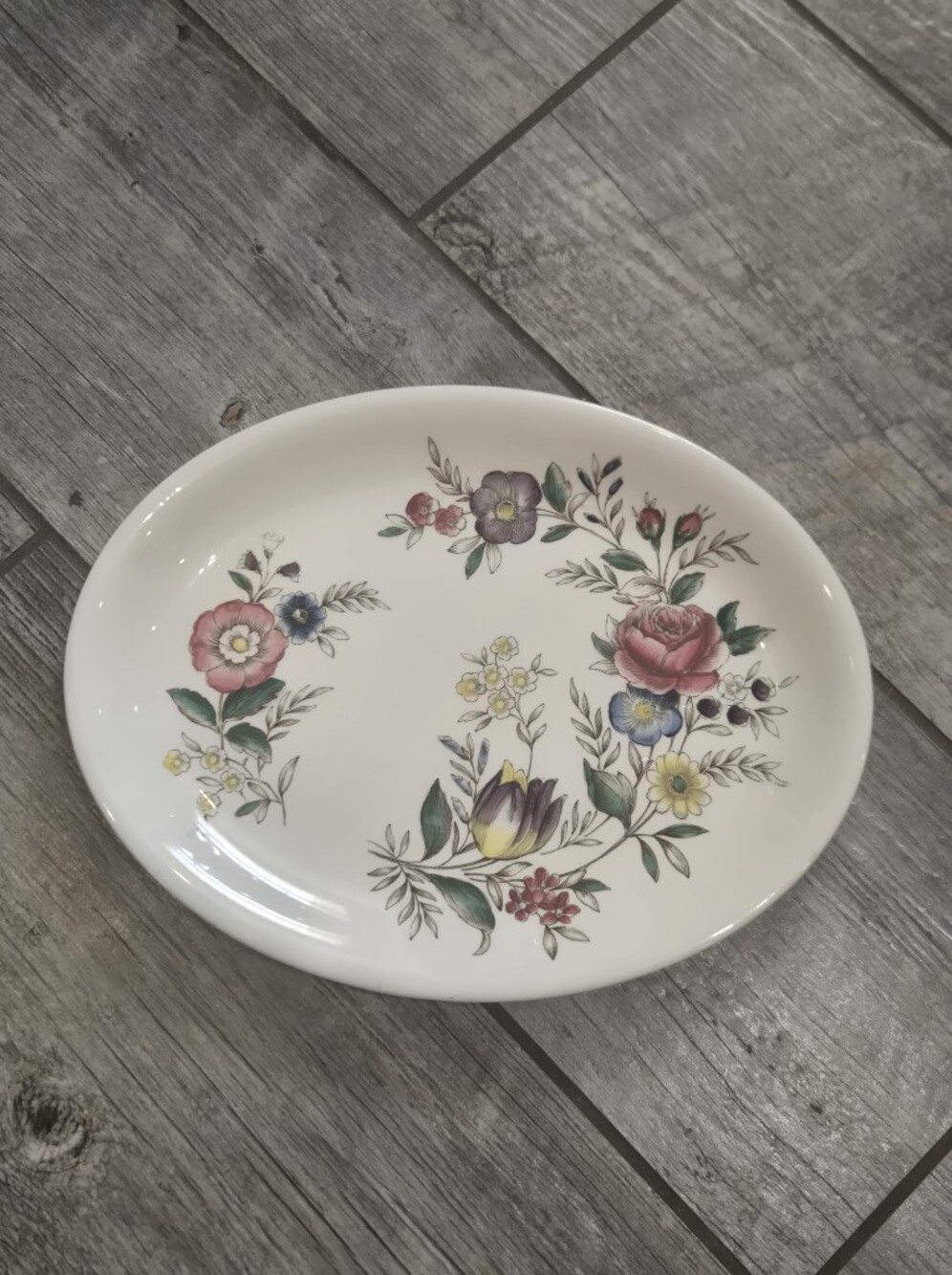 Vintage Johnson Brothers Windsorware Hampshire Oval 12"x9.5 Floral Platter Plate